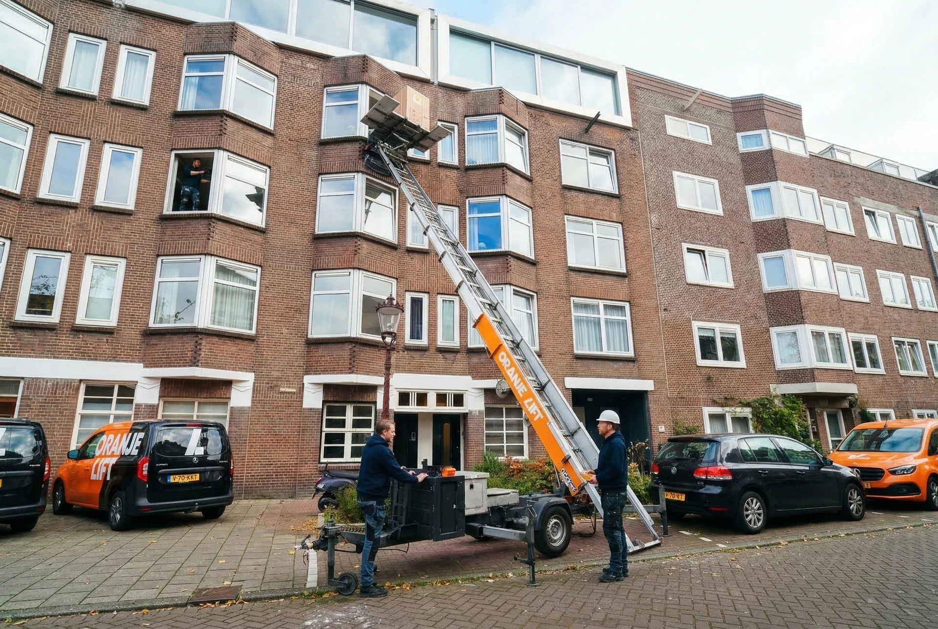 Verhuislift in actie in Maastricht